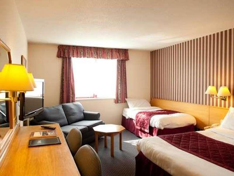 The Lodge Hotel 伯明翰 外观 照片