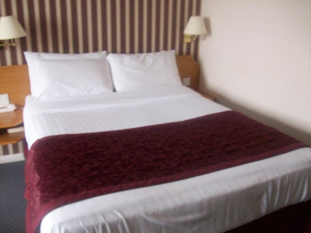 The Lodge Hotel 伯明翰 外观 照片